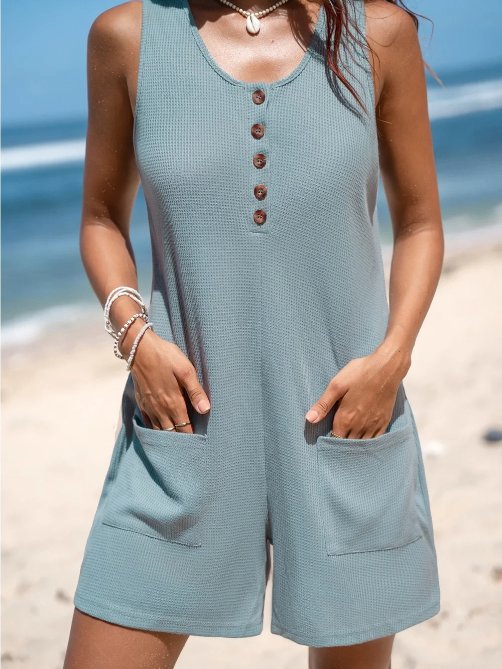 Cupshe lightweight sleeveless